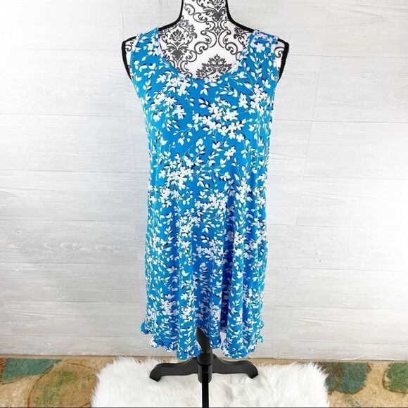 Draper James Blue Shadow Floral Ruffle Nightgown - Picture 4 of 10